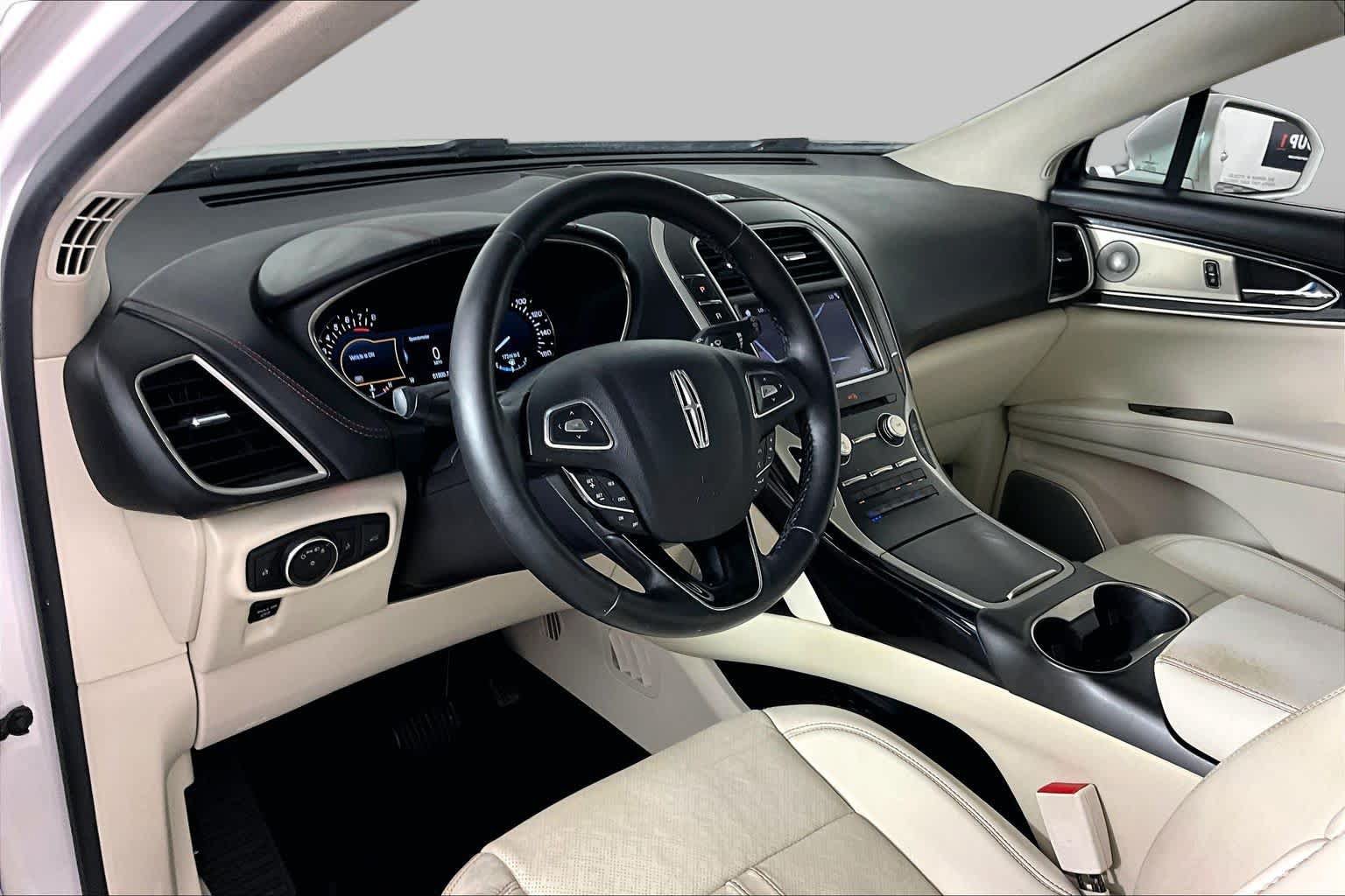 Used 2017 Lincoln MKX Black Label w/ Lincoln MKX Climate Package AWD/4WD image 16
