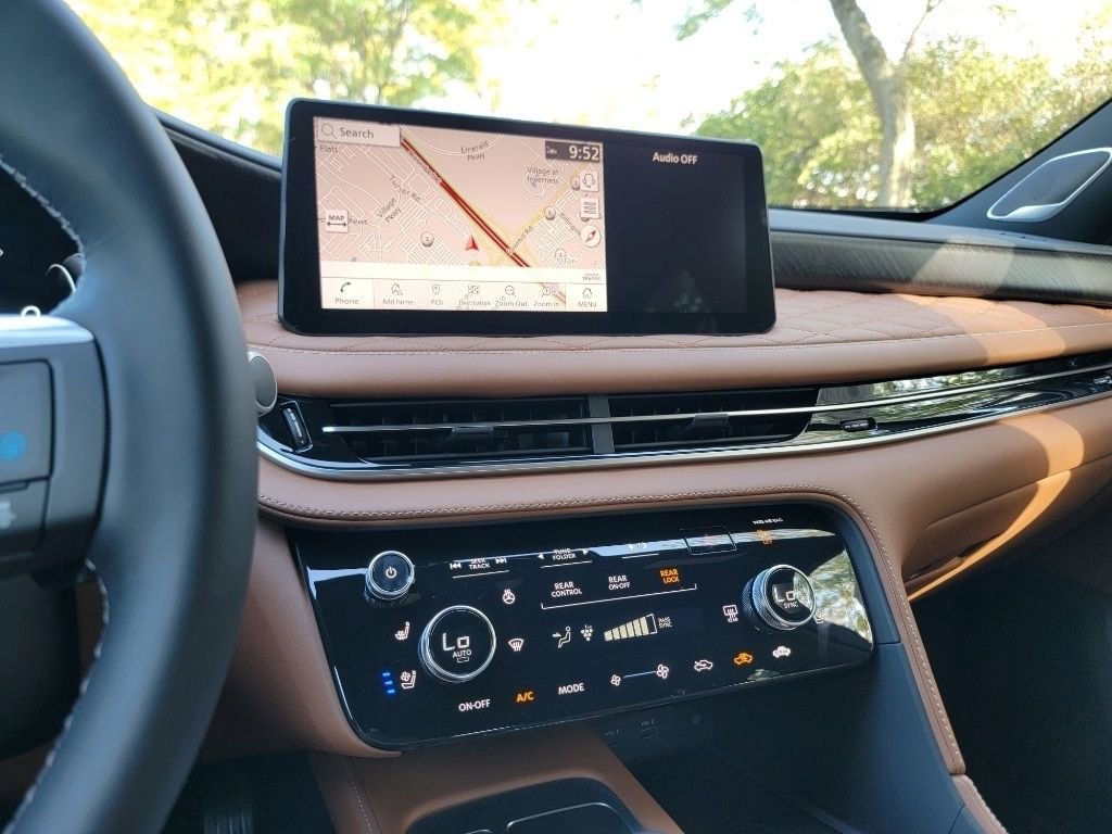 Certified 2025 INFINITI QX60 Autograph w/ Cargo Package image 33