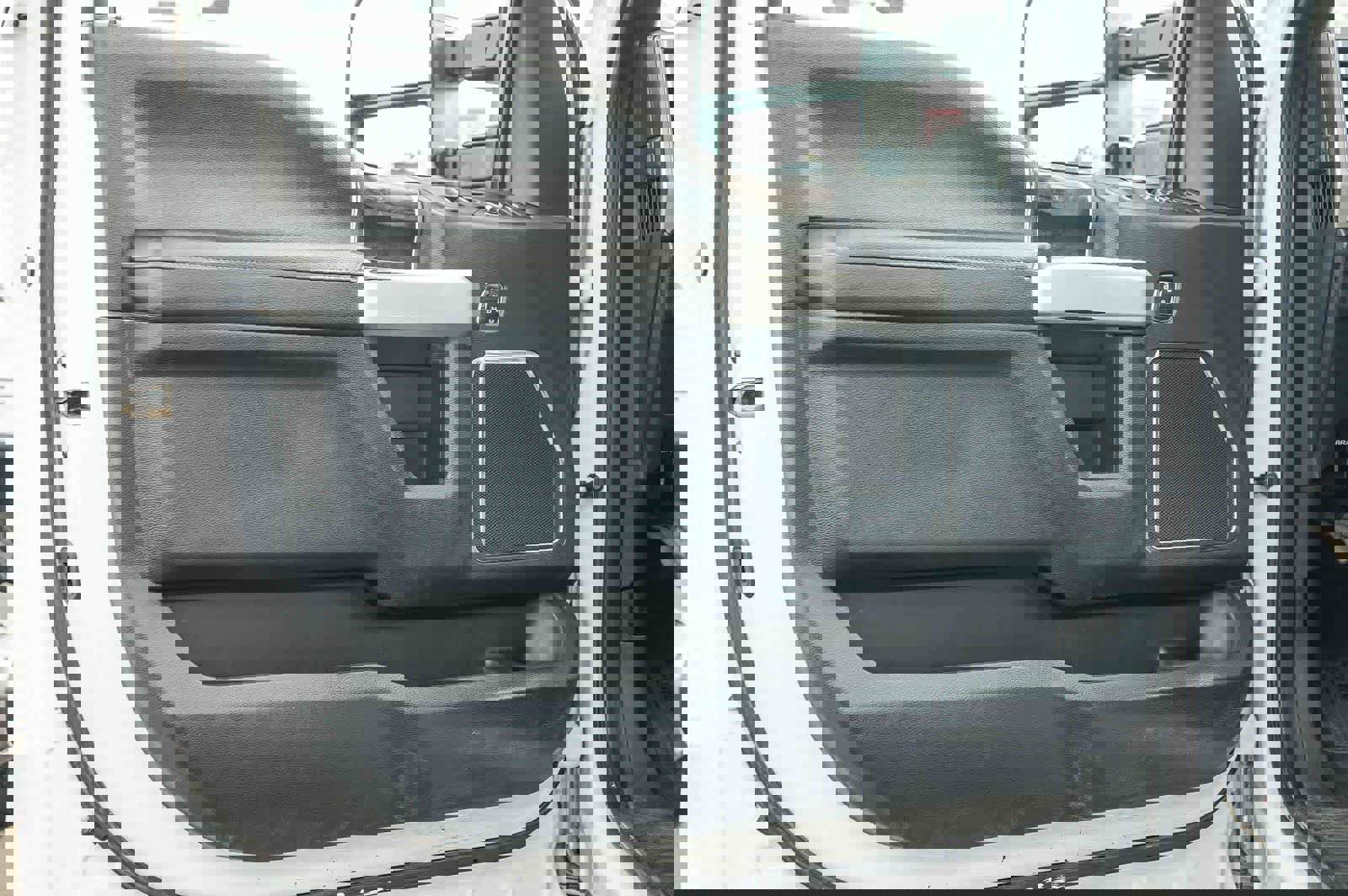 Used 2022 Ford F250 Lariat w/ Lariat Value Package image 18