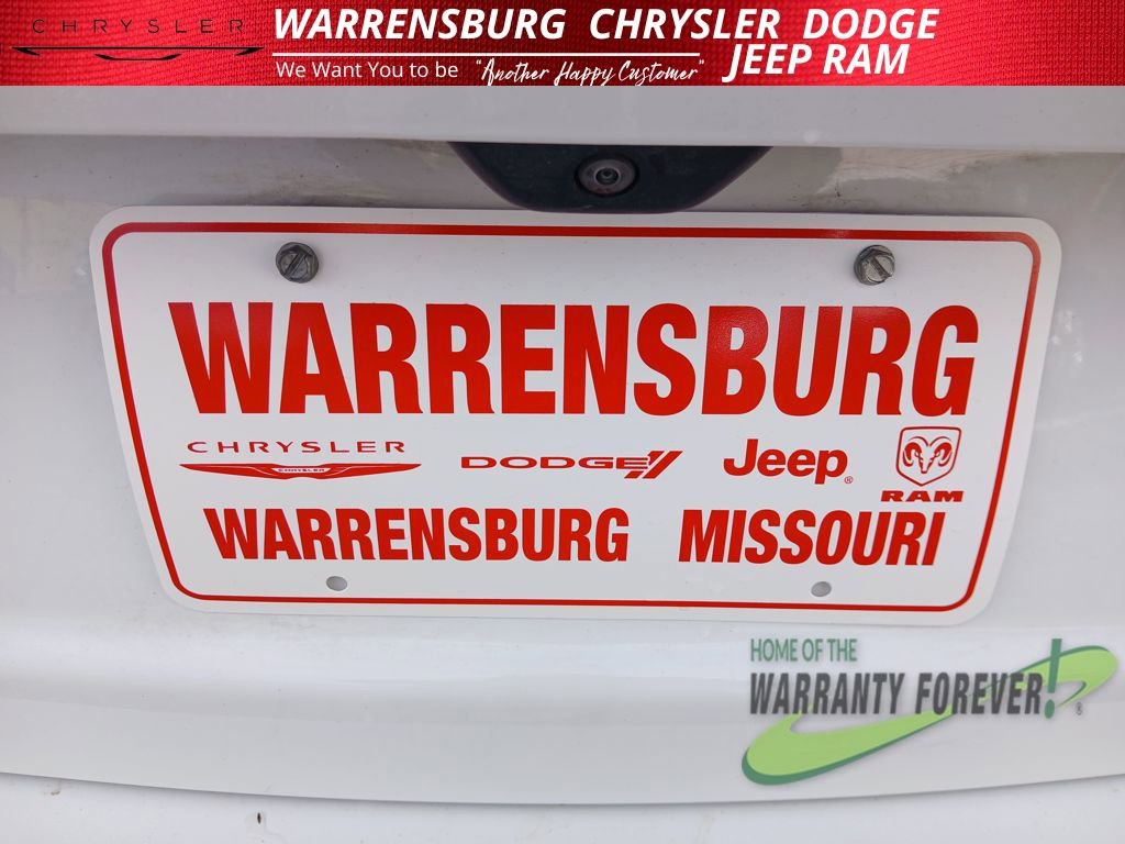 Used 2024 Jeep Grand Cherokee L Altitude image 34