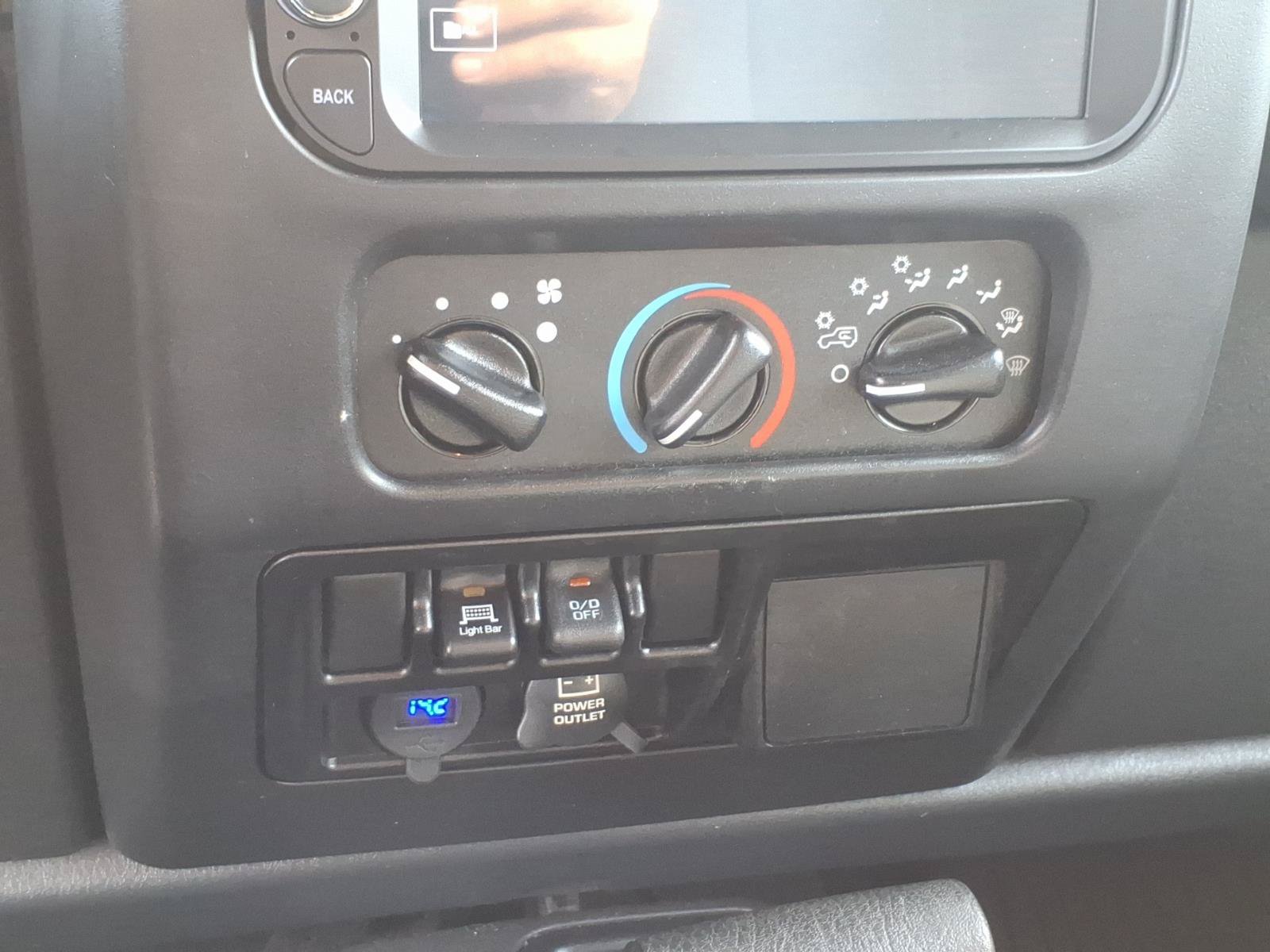 Used 2004 Jeep Wrangler 4WD image 19