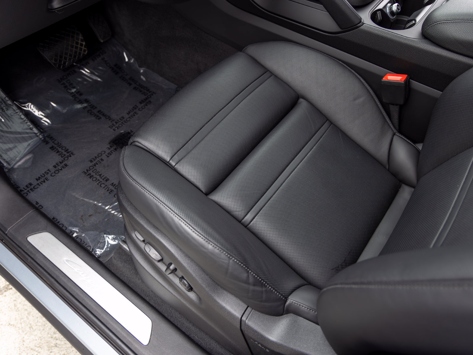 Certified 2026 Porsche Cayenne Coupe AWD/4WD image 26