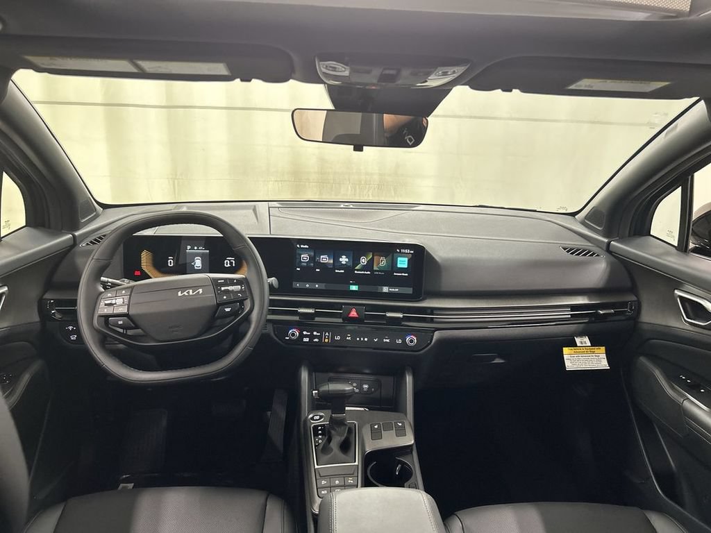 New 2026 Kia Sportage X-Line w/ X-Line Premium Package AWD/4WD image 18