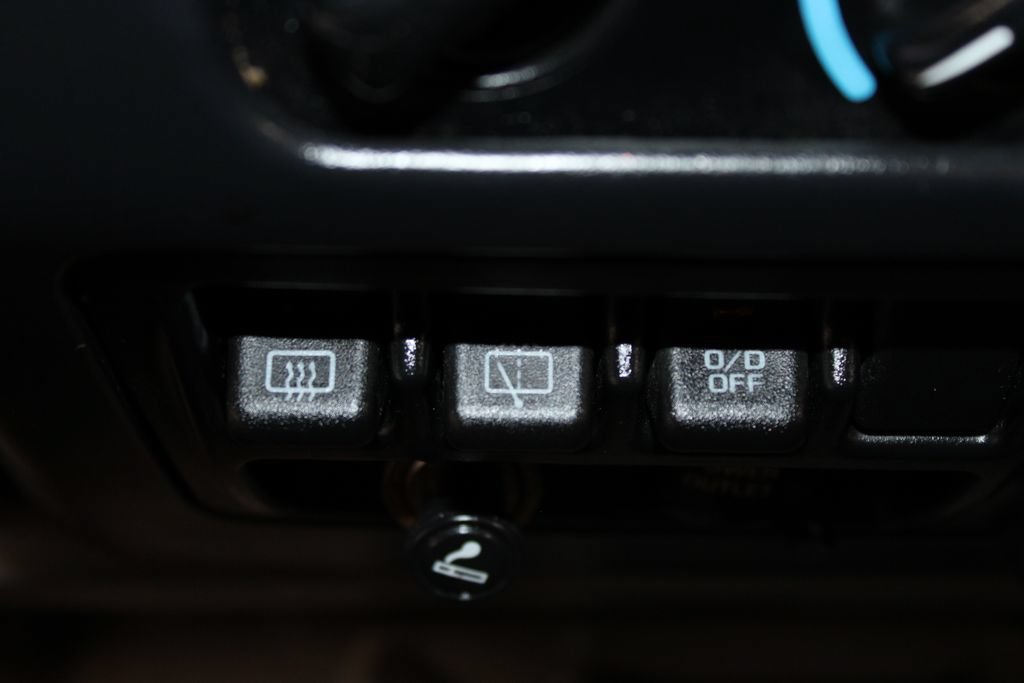 Used 2005 Jeep Wrangler Unlimited AWD/4WD image 28