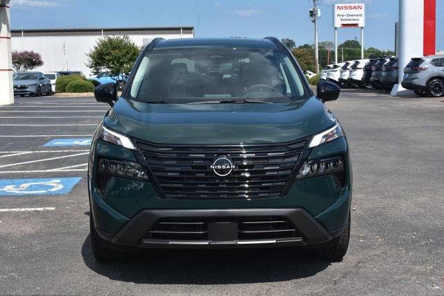 New 2026 Nissan Rogue Dark Armor FWD image 2