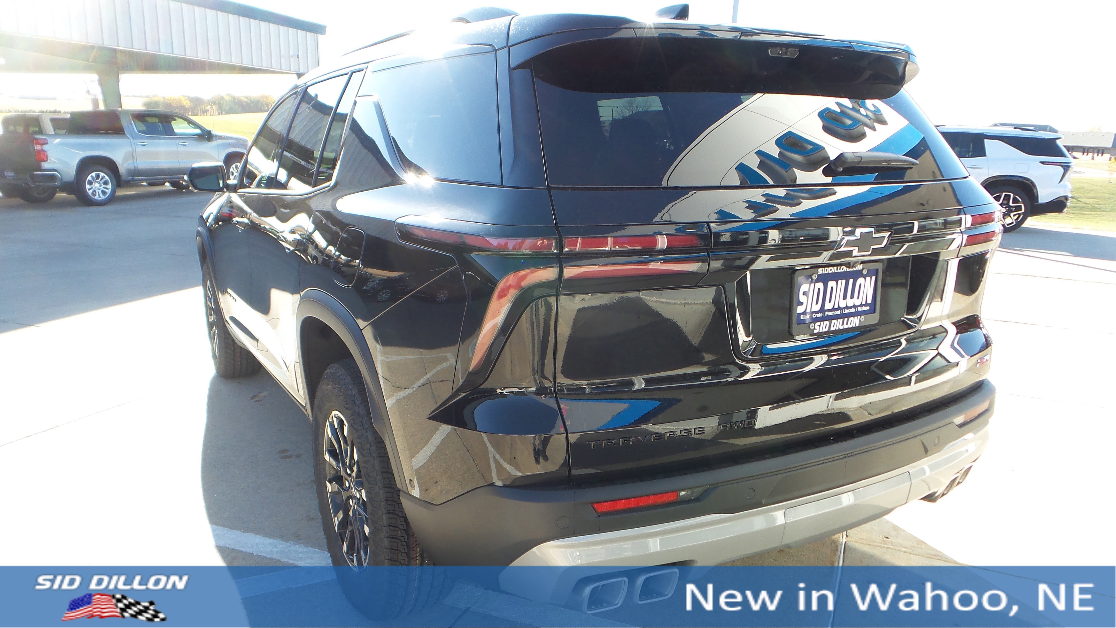 New 2026 Chevrolet Traverse Z71 w/ Enhanced Driving Package image 3