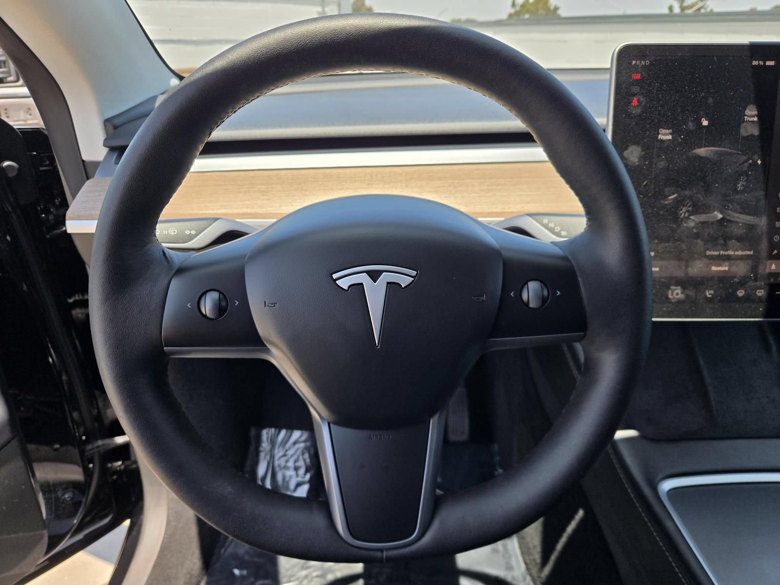 Used 2023 Tesla Model Y AWD image 15