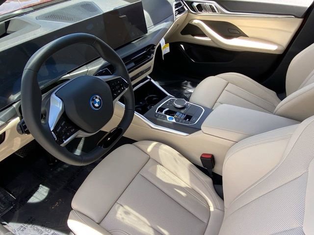 Used 2025 BMW i4 eDrive40 w/ Premium Package image 18