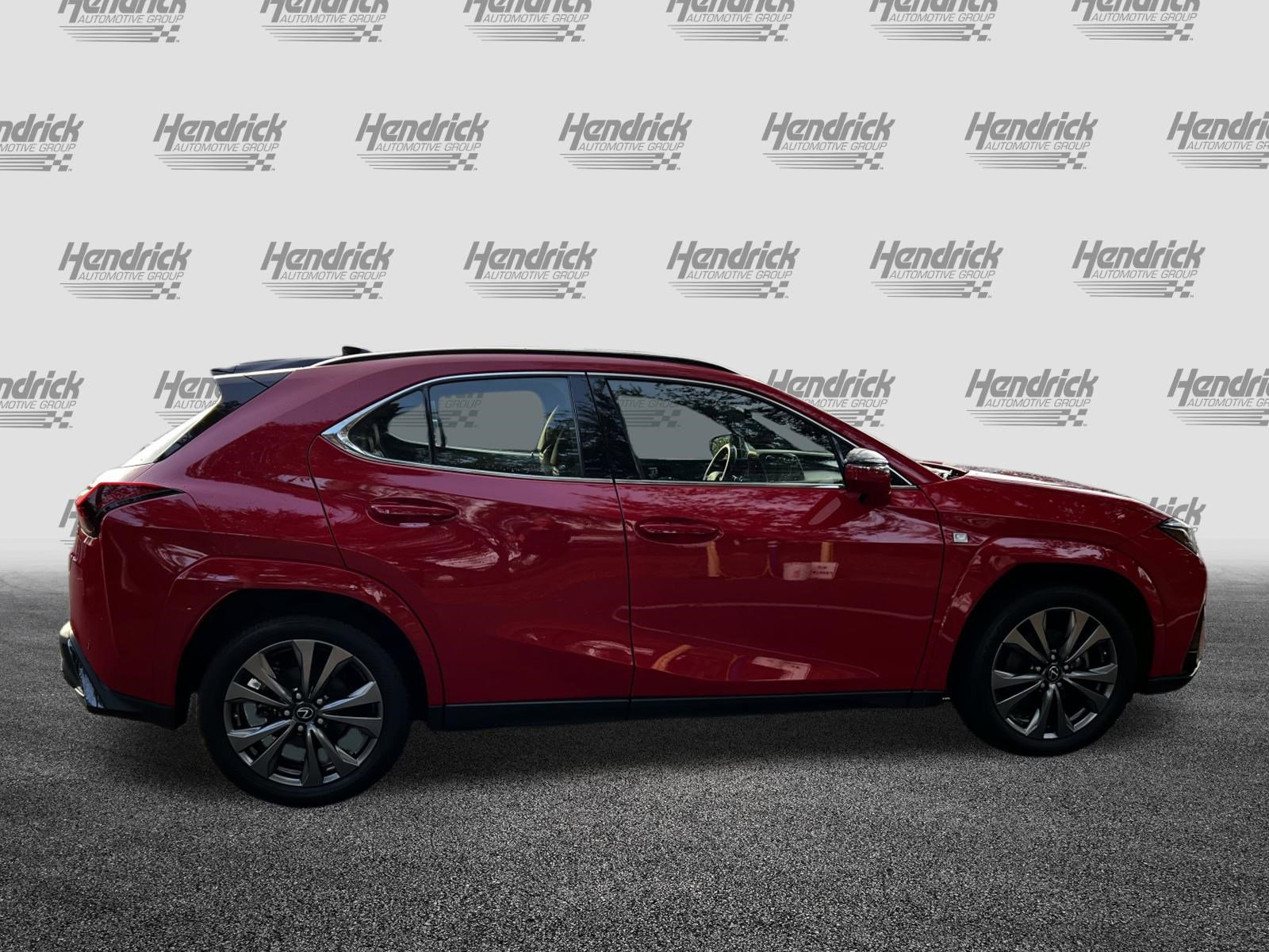 Used 2023 Lexus UX 250h F Sport image 10