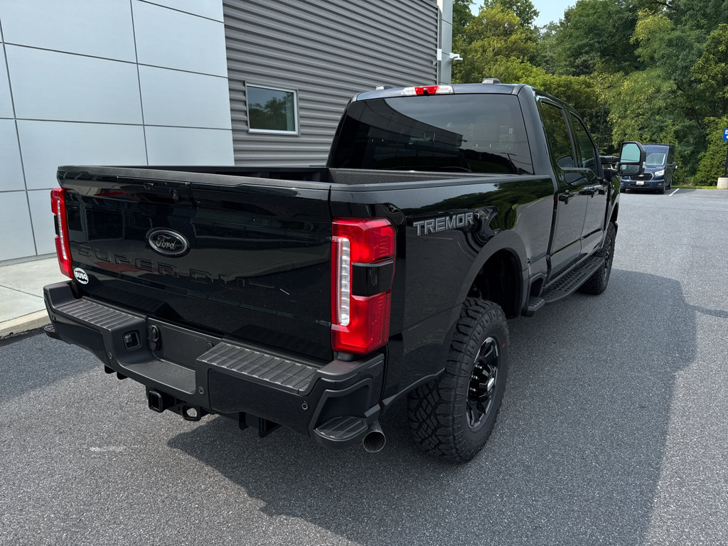 New 2026 Ford F250 XLT w/ XLT Premium Package AWD/4WD image 16