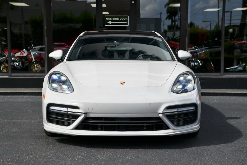 Used 2018 Porsche Panamera Turbo S AWD/4WD image 5