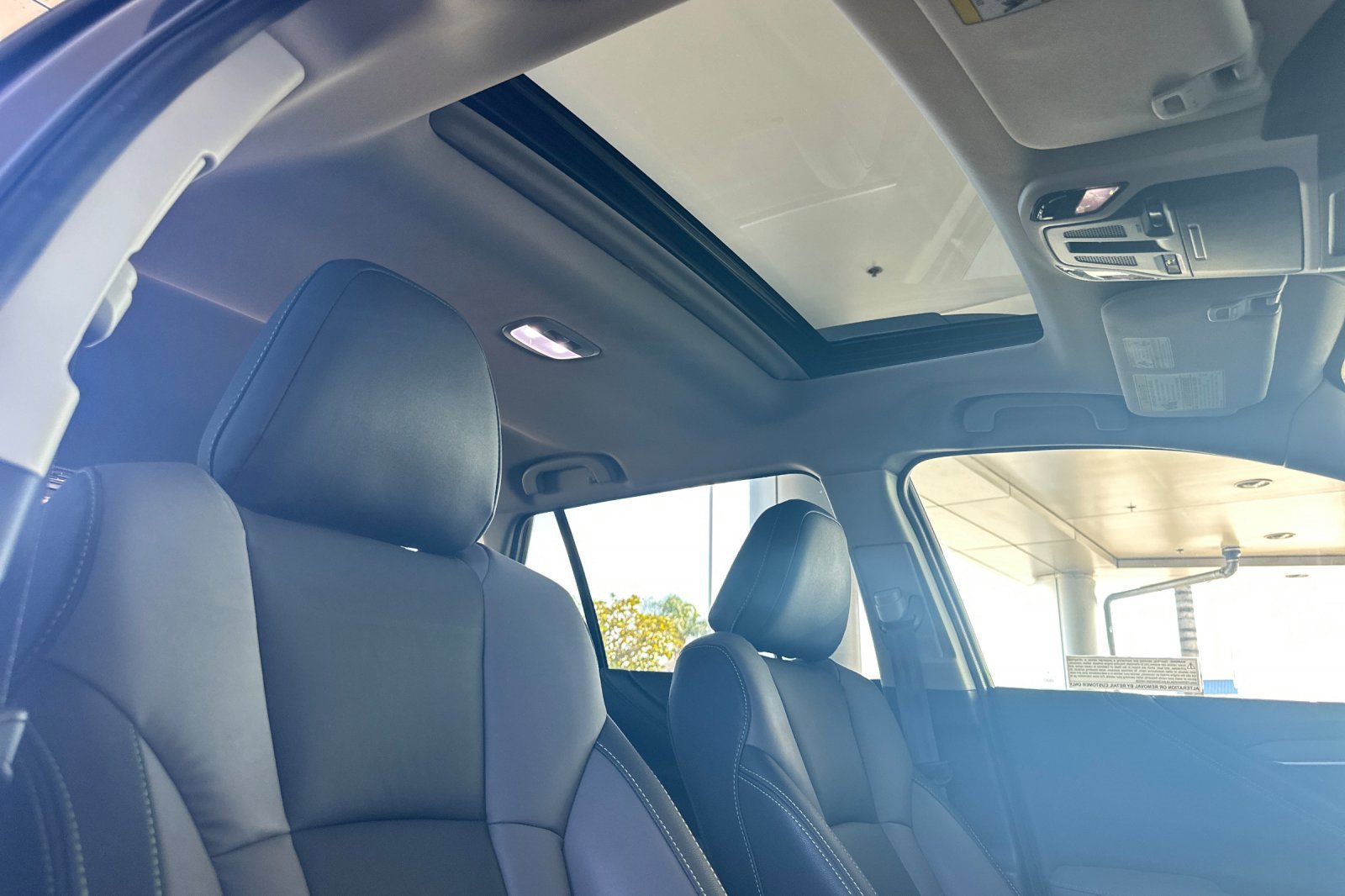 Used 2025 Subaru Outback Onyx Edition image 18