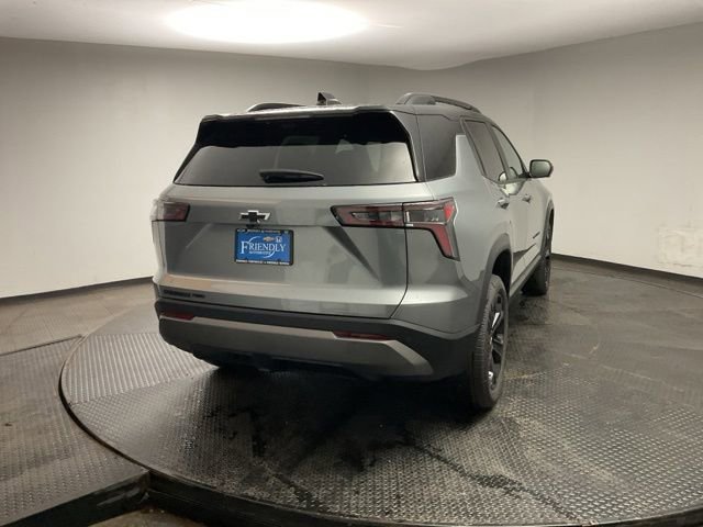 New 2026 Chevrolet Equinox LT w/ Convenience Package II AWD/4WD image 7