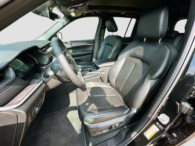 New 2025 Jeep Grand Cherokee Limited 4xe AWD/4WD image 22