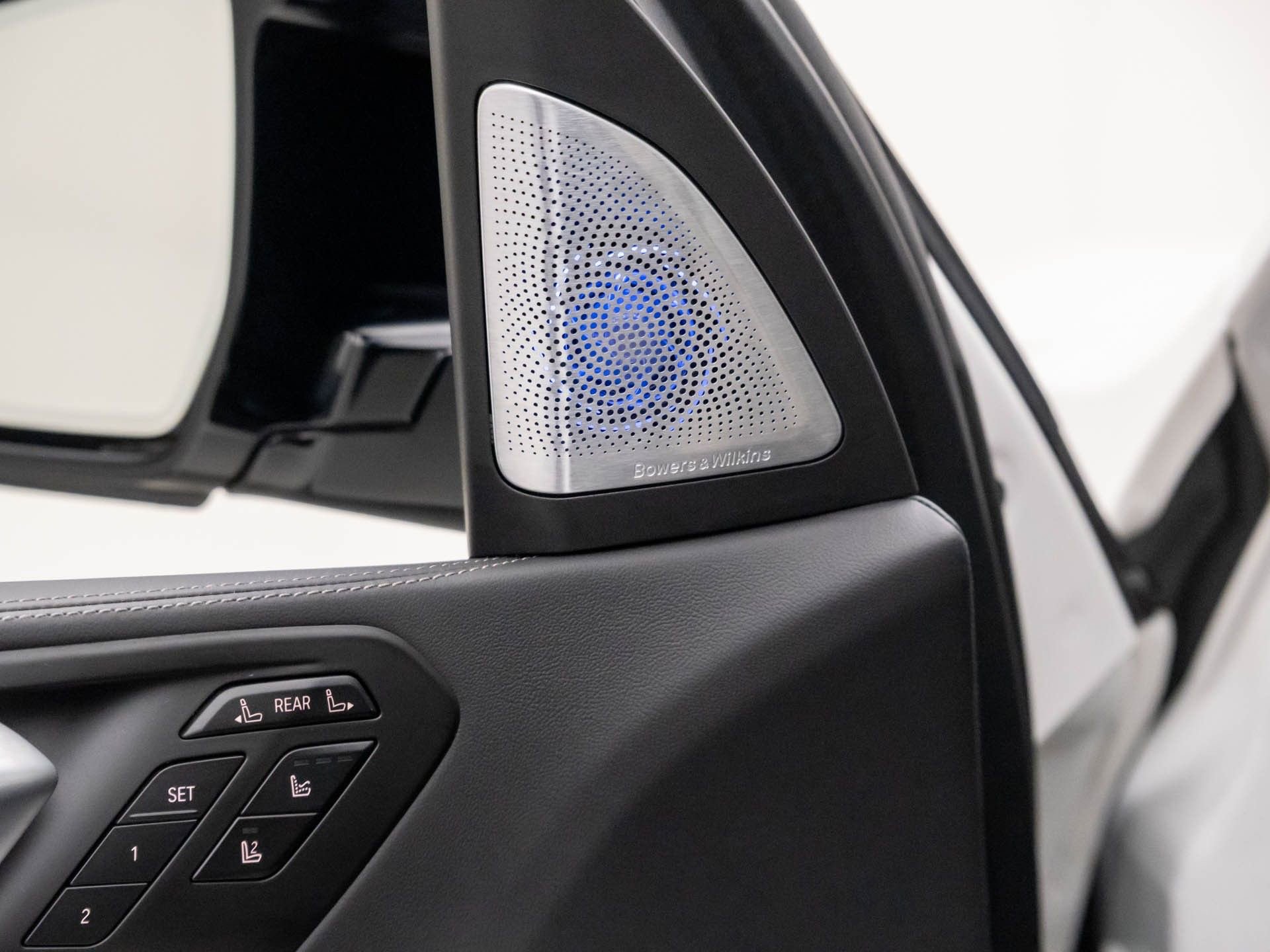 Certified 2025 BMW X7 M60i image 15