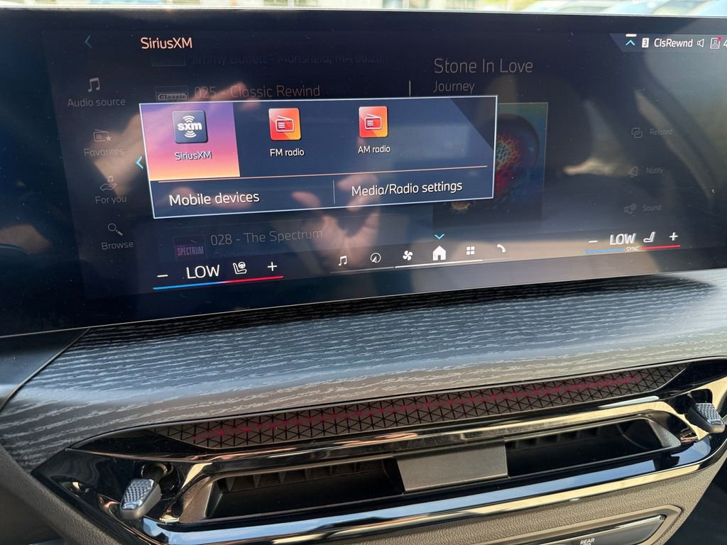 Certified 2025 BMW 230i xDrive Coupe w/ Premium Package image 23