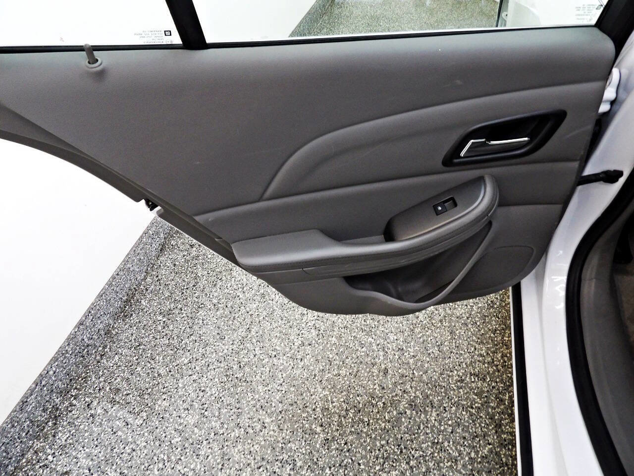 Used 2013 Chevrolet Malibu LS w/ Protection Package image 9