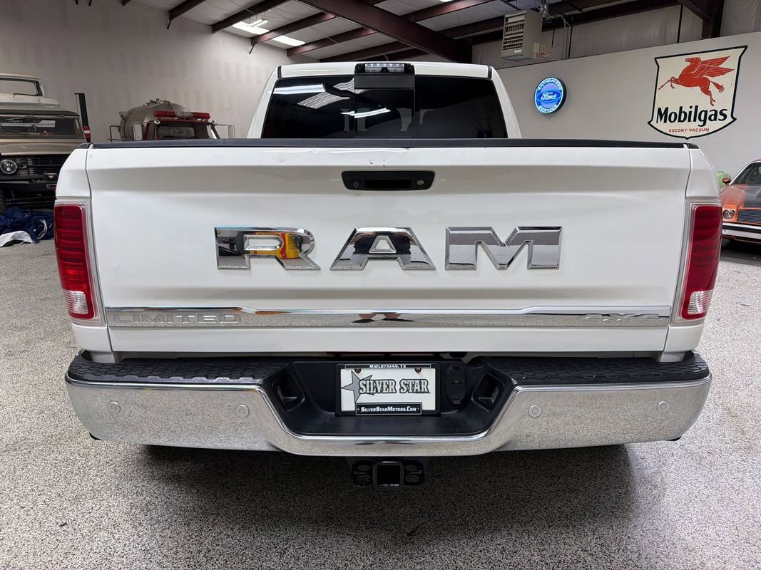 Used 2017 RAM 3500 Laramie Longhorn AWD/4WD image 6