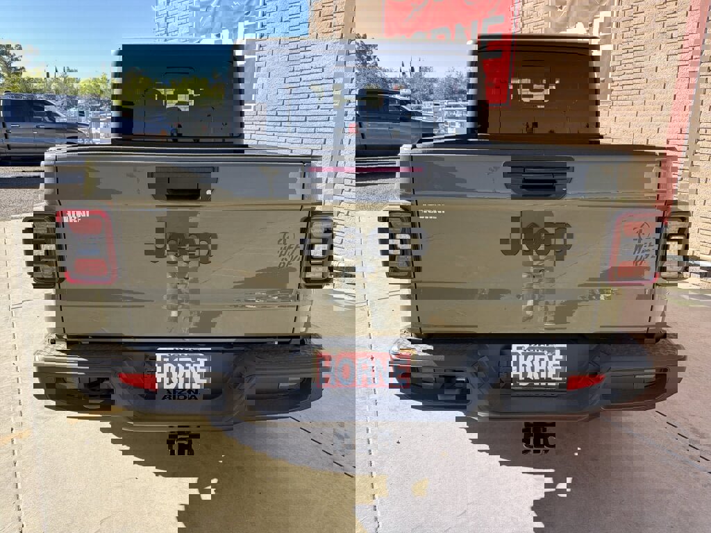 New 2025 Jeep Gladiator Willys image 4