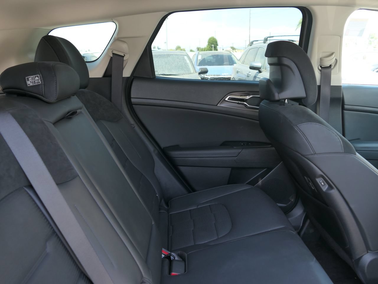 Used 2026 Kia Sportage SX Prestige AWD/4WD image 25