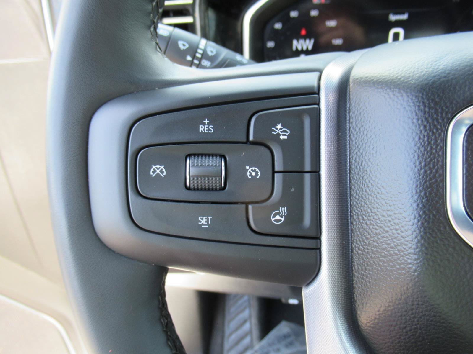 Certified 2024 GMC Sierra 1500 Elevation AWD/4WD image 22