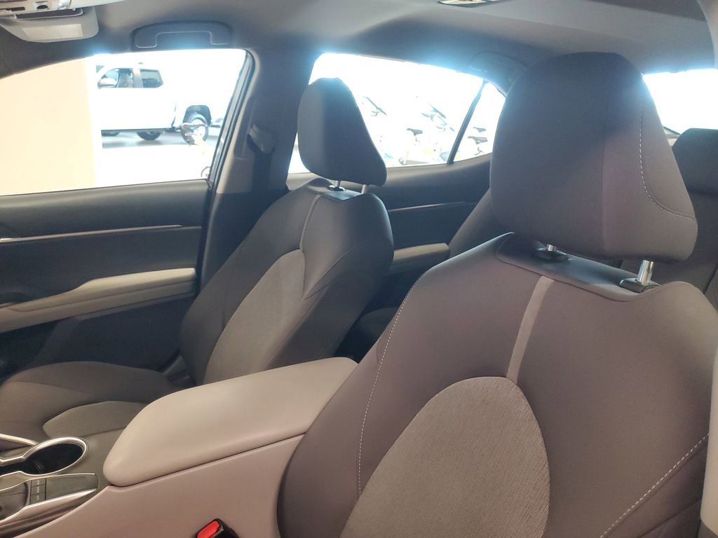 Certified 2022 Toyota Camry LE image 16