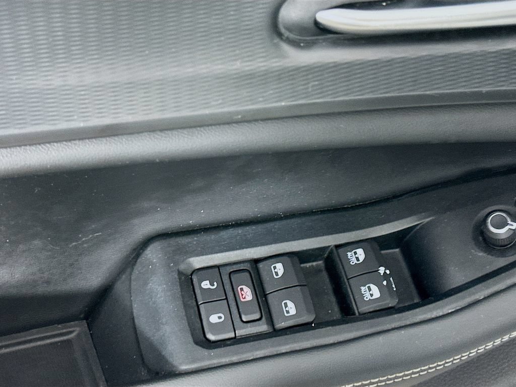 Certified 2023 Jeep Grand Cherokee Altitude AWD/4WD image 27