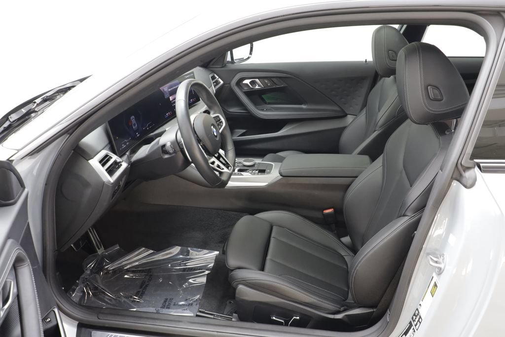 Used 2026 BMW 230i xDrive Coupe w/ M Sport Package AWD/4WD image 6