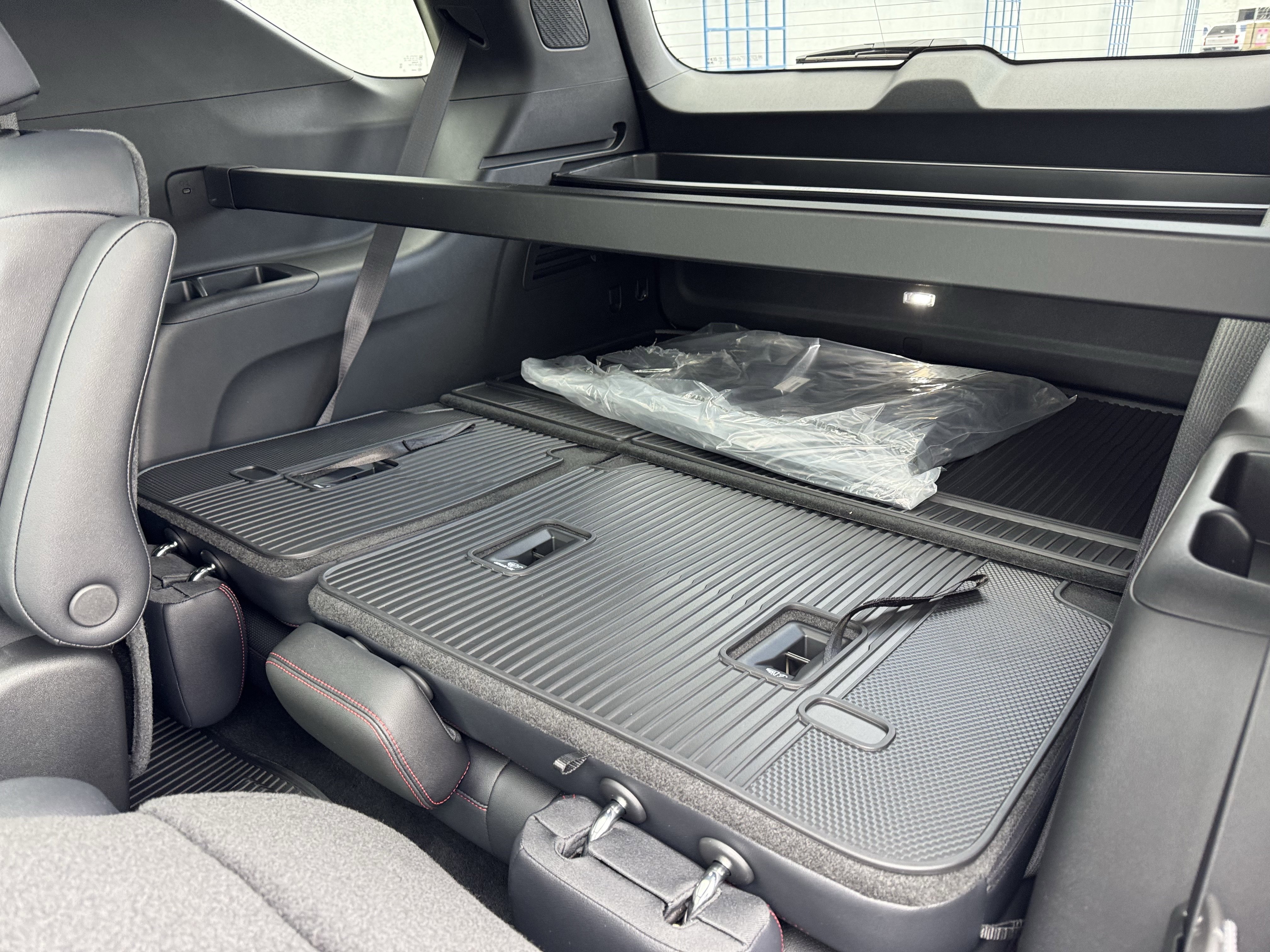 New 2026 Chevrolet Traverse Z71 w/ Driver Confidence Package image 14