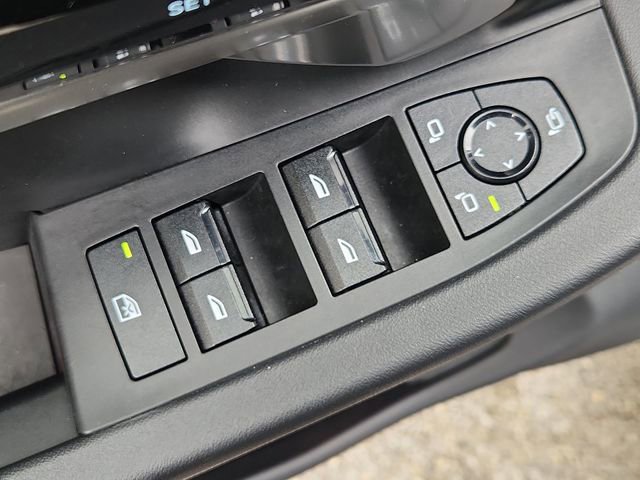 Used 2024 BMW 530i RWD image 24