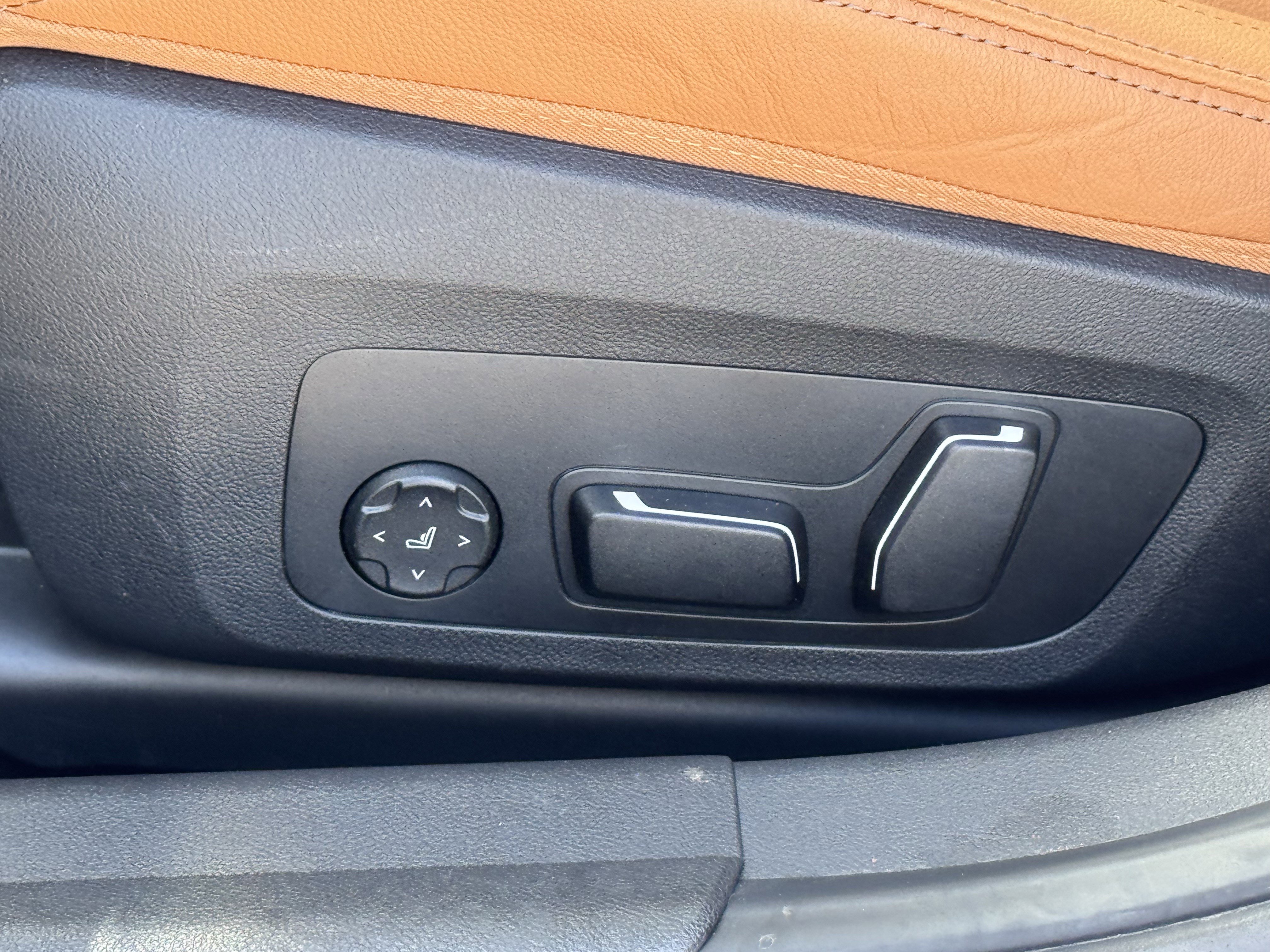 Used 2025 BMW 330i xDrive Sedan image 29