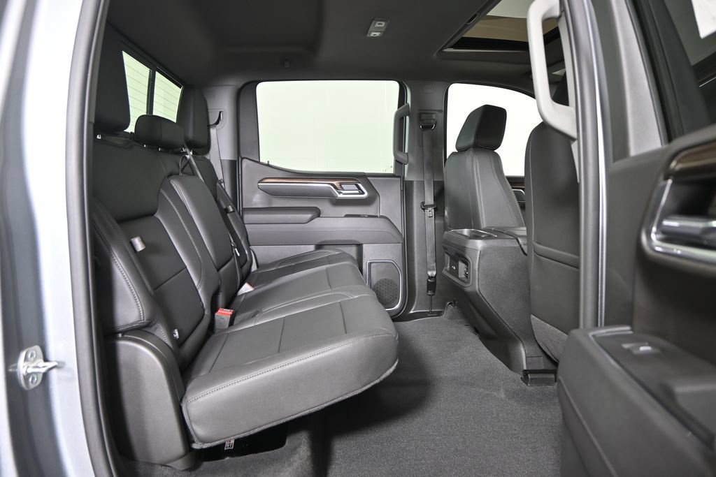 Used 2026 Chevrolet Silverado 1500 RST w/ RST All Star Premium Package AWD/4WD image 16