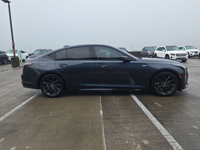 Used 2025 Cadillac CT5 V RWD image 4