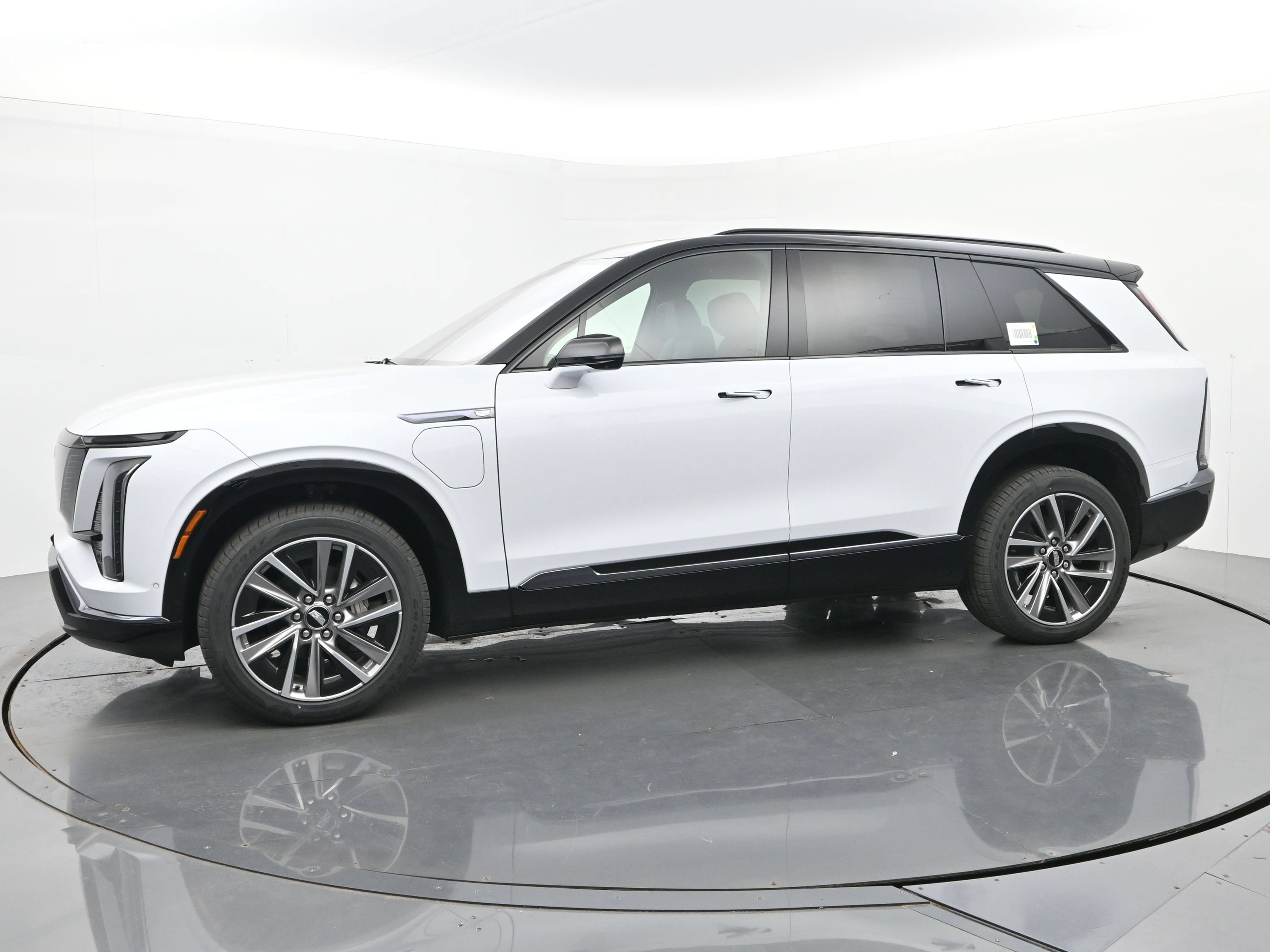 New 2027 Cadillac Vistiq Sport AWD/4WD image 2