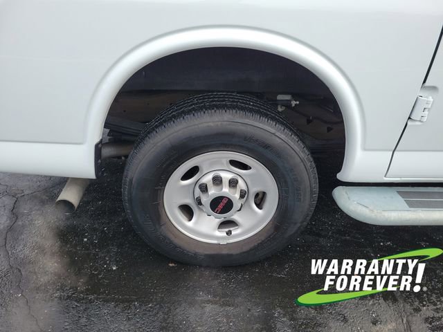 Used 2024 GMC Savana 2500 w/ Driver Convenience Package image 20
