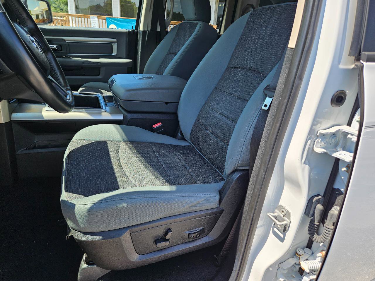 Used 2014 RAM 1500 Big Horn AWD/4WD image 13