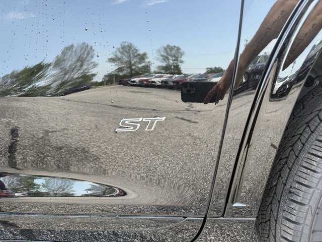 New 2025 Buick Enclave Sport Touring w/ Power Package image 14