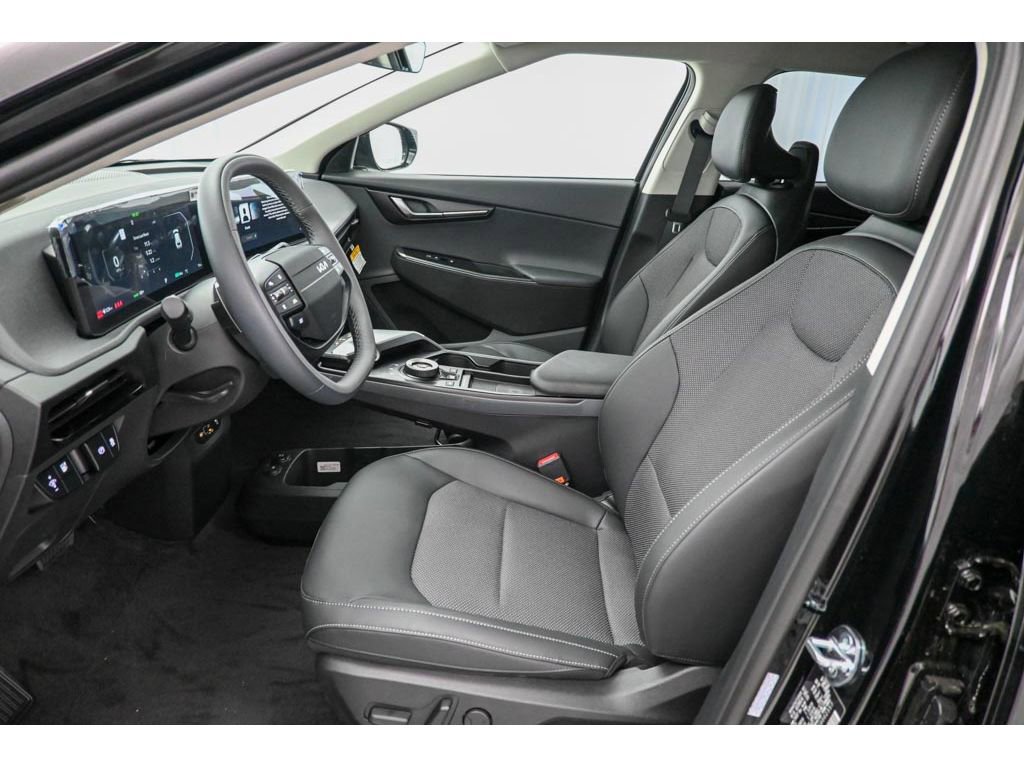 New 2025 Kia EV6 Light image 18