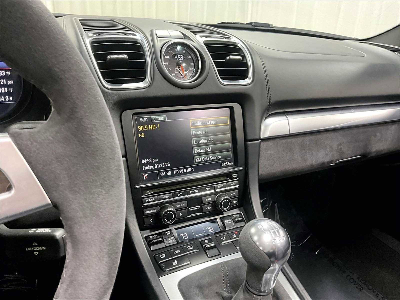 Used 2015 Porsche Boxster GTS image 18