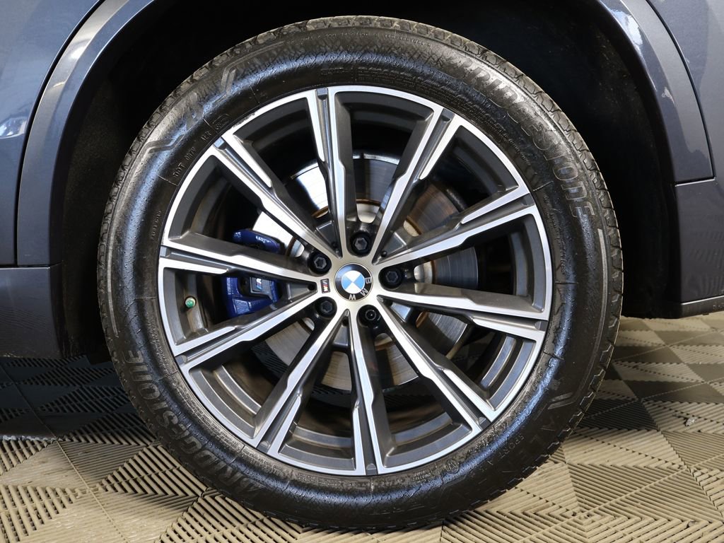 Used 2020 BMW X5 M50i w/ Premium Package AWD/4WD image 24
