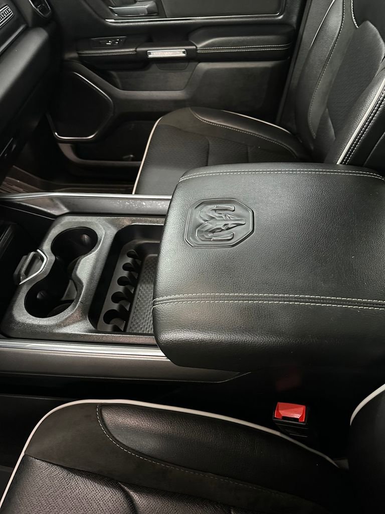 Used 2025 RAM 1500 Laramie w/ Laramie Southwest Edition image 18