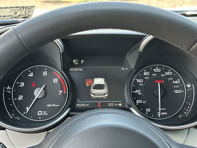 Used 2021 Alfa Romeo Giulia Ti AWD/4WD image 7