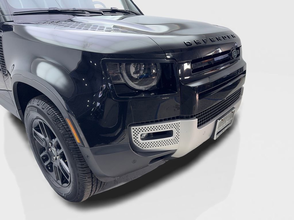 Used 2025 Land Rover Defender 110 S image 17