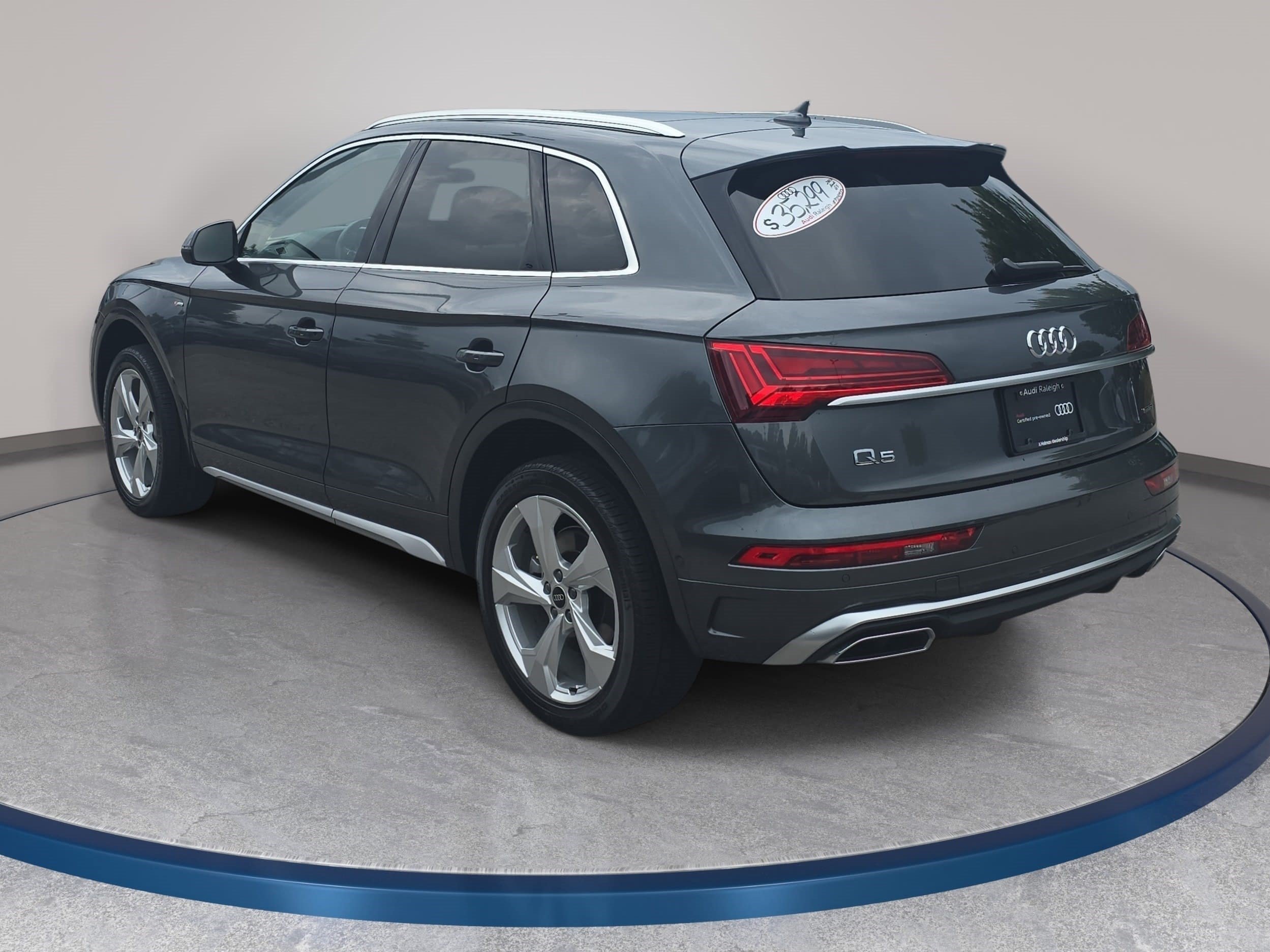 Used 2023 Audi Q5 2.0T Prestige w/ Prestige Package AWD/4WD image 7