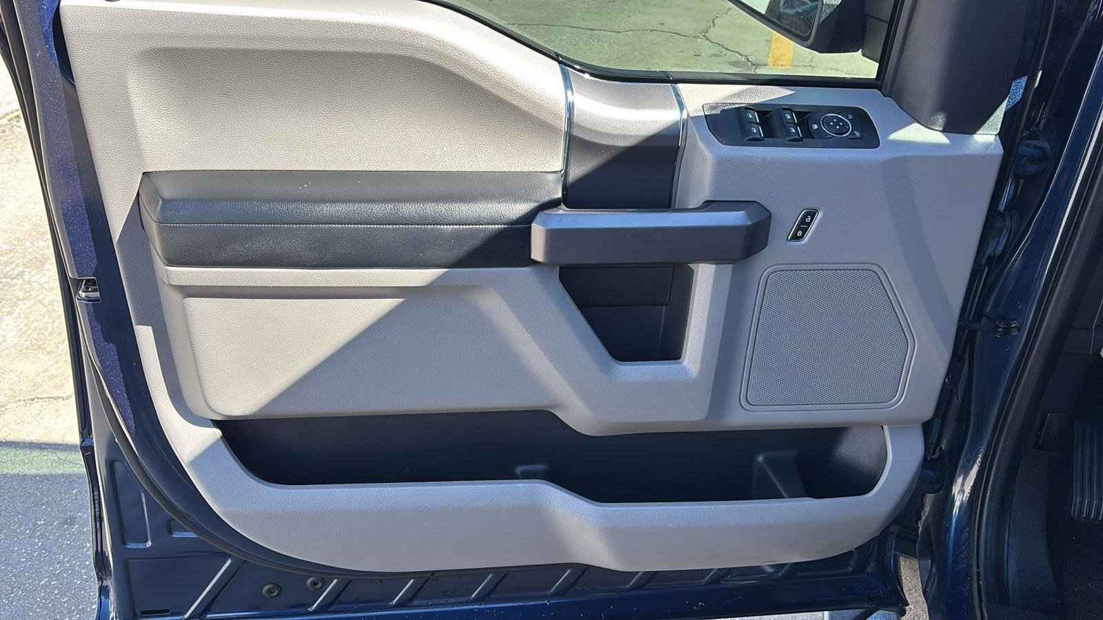 Used 2020 Ford F150 XLT w/ Equipment Group 302A Luxury image 15