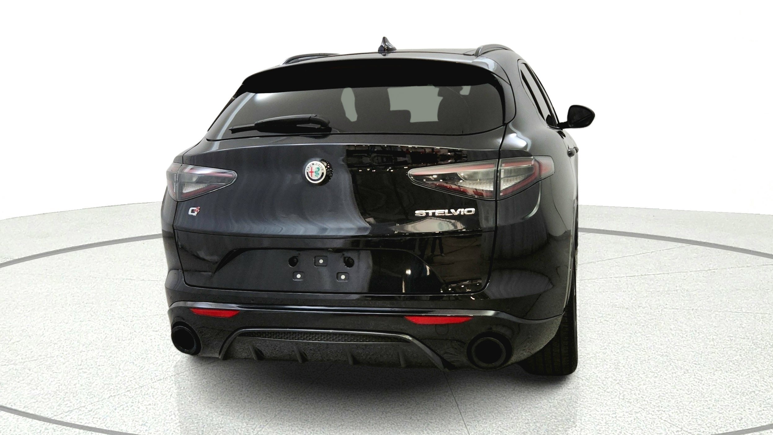 Used 2024 Alfa Romeo Stelvio Veloce AWD/4WD image 6