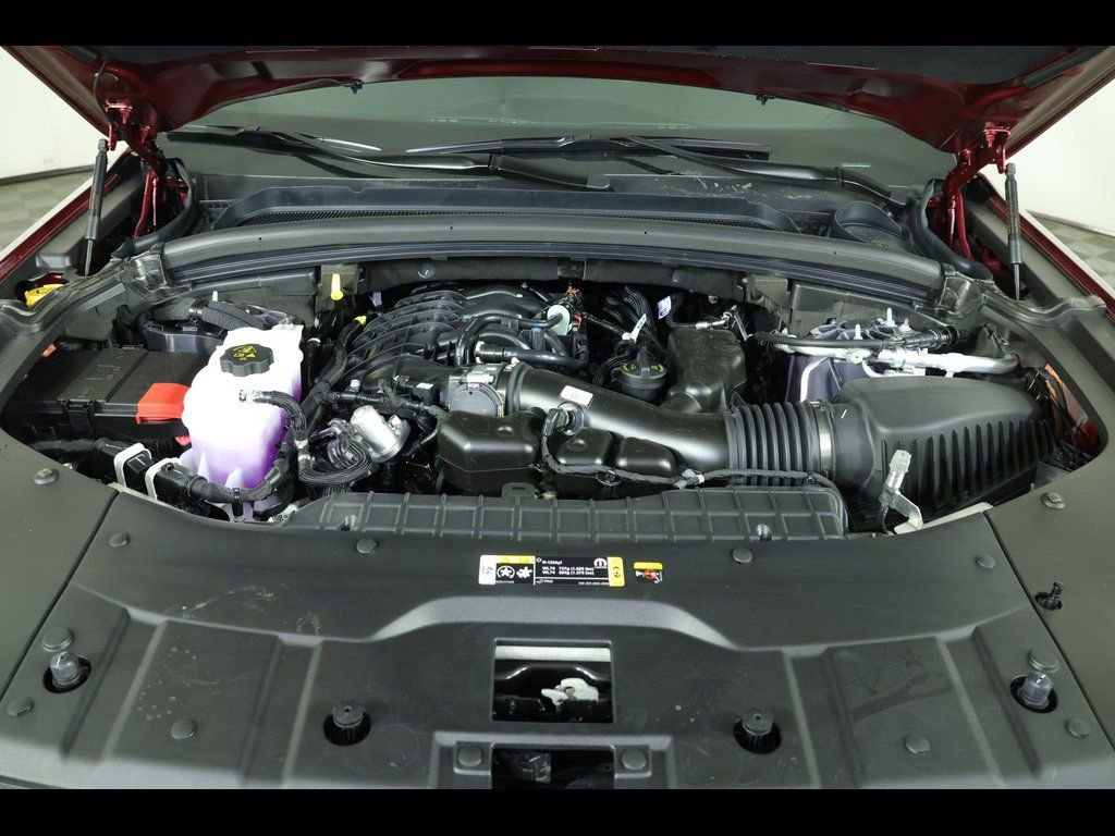 New 2025 Jeep Grand Cherokee Limited image 17