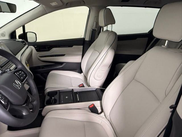 Used 2026 Honda Odyssey Touring image 29