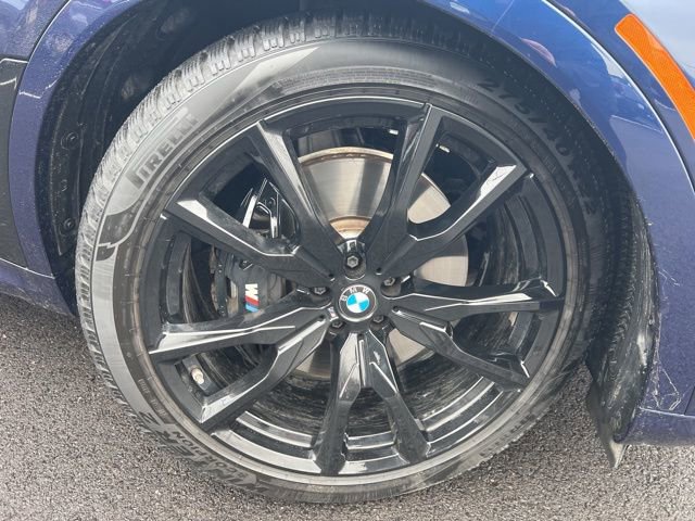 Used 2025 BMW X7 M60i image 39
