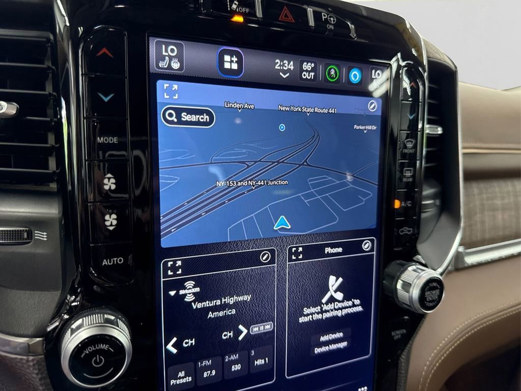 Used 2024 RAM 1500 Limited image 31